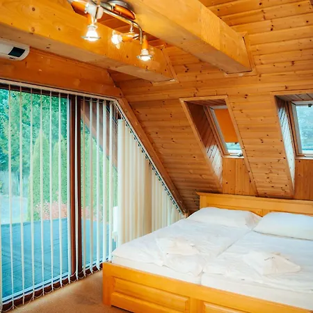 Prekrasno - Rozpravkovo Alpesi faház Tátralomnic